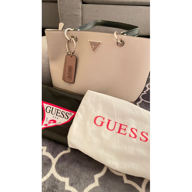 Tas Guess original Preloved/ Noelle small elite tote multi