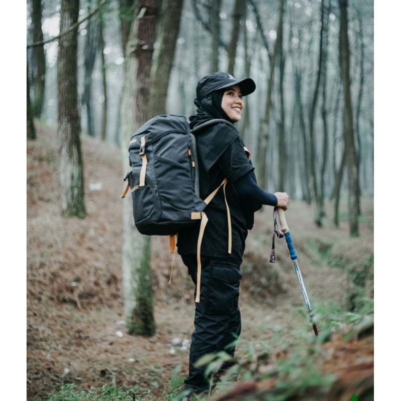 Tas Consina Besseggen Tas Ransel Laptop Pria Wanita Tas Semi Carrier Original