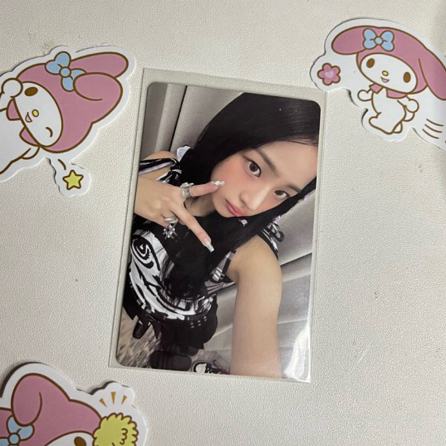 Minji Photocard Official