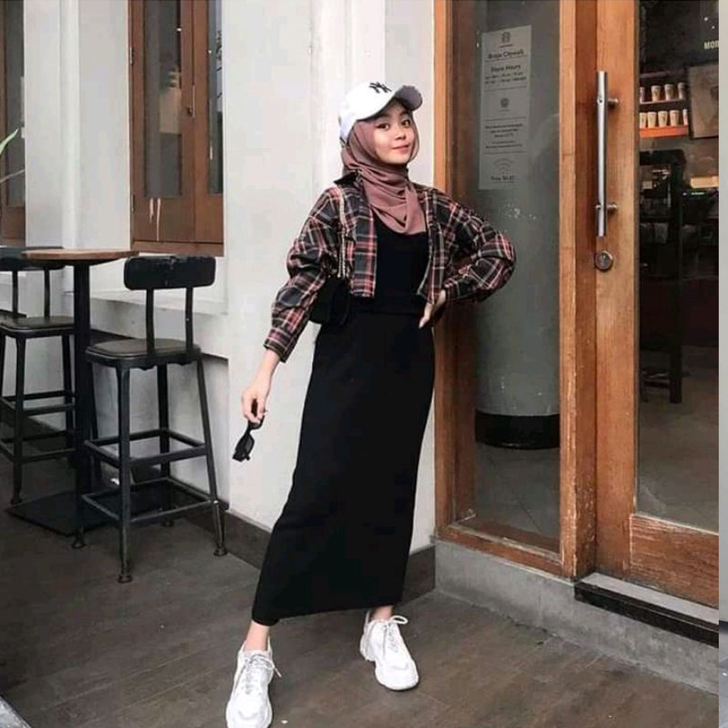 DIJAMIN TEBAL ROK RAJUT PANJANG PREMIUM 7/8 GRACILA - Rok Span 7/8 Renna Skirt