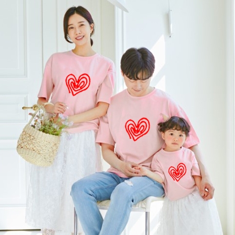 KAOS COUPLE FAMILY VIRAL TSHIRT DRAMA KOREA LOVE GARIS LABIRIN BAJU COUPEL KELUARGA KAOS TSHIRT PASA