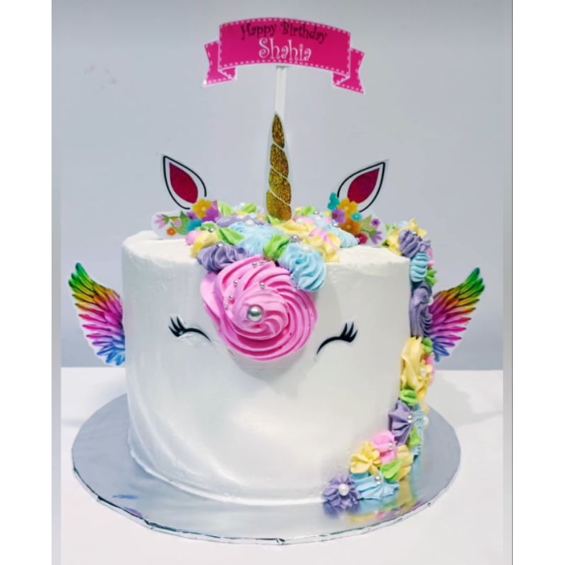 

Unicorn Cake 18cm