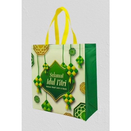 

tas parcel lebaran jumbo uk 38 35 15 goodie bag idul fitri laminasi murah tas lebaran kuat tas lebaran murah