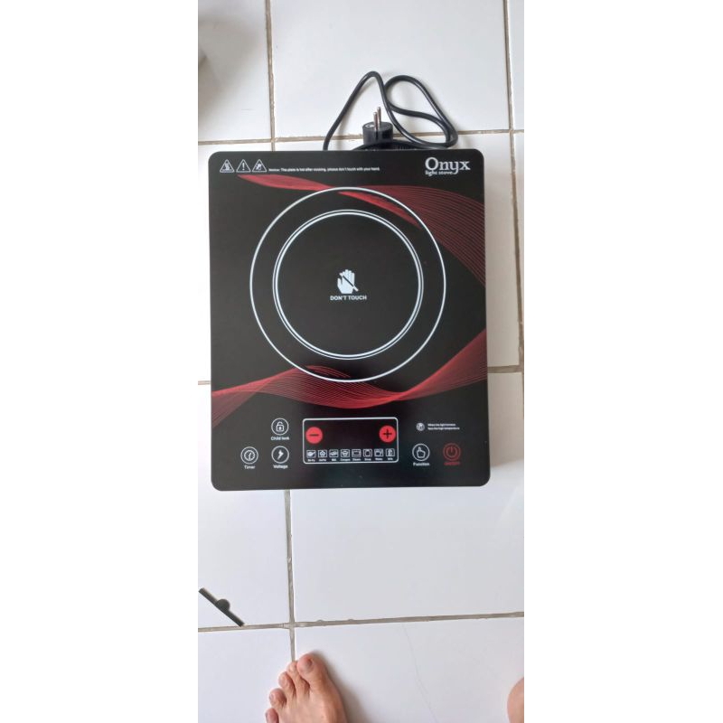 brand New kompor listrik Onyx SA-0105