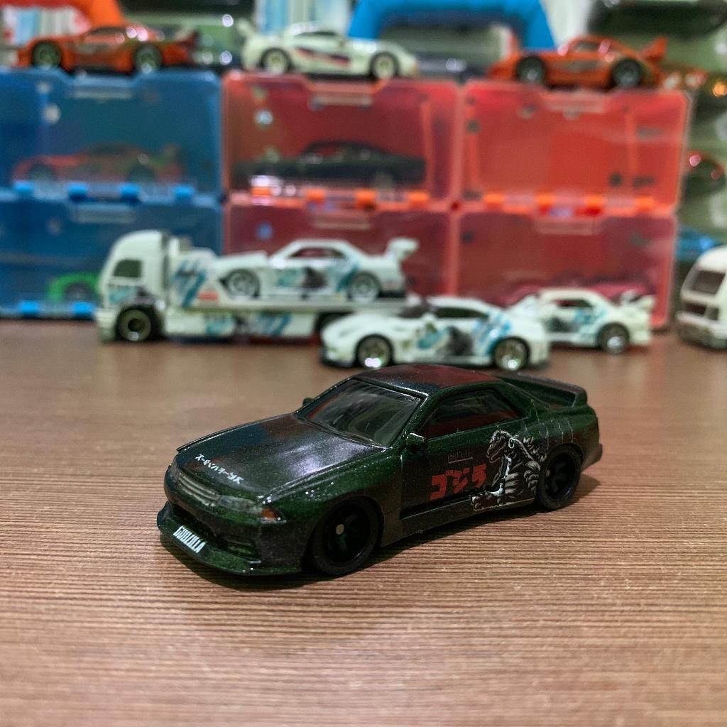 Hot Wheels Nissan Skyline R32 Custom Rocket bunny body kit pandem Godzilla