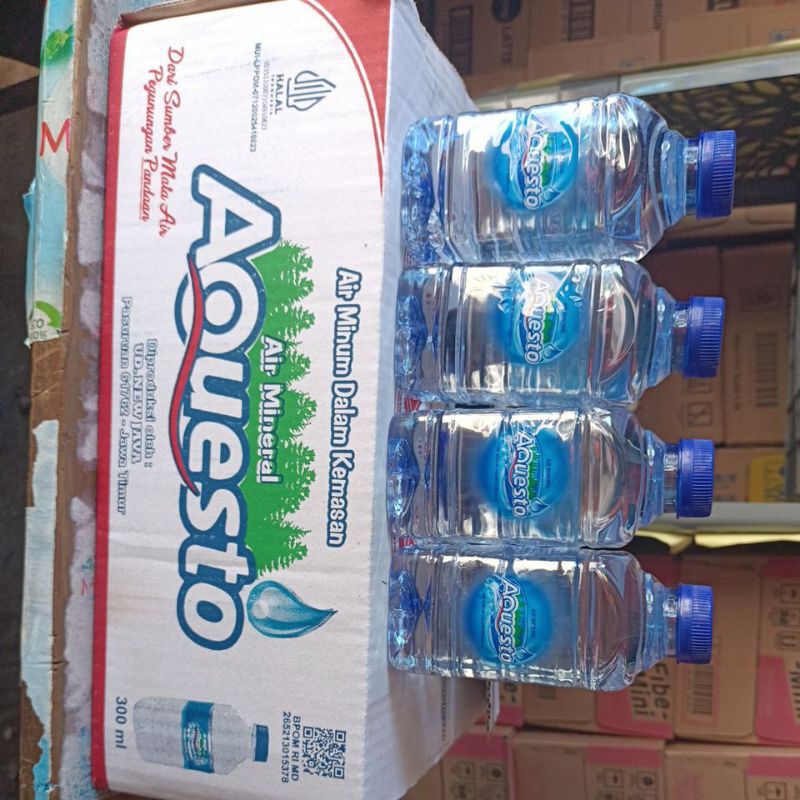 

Korzaln Maxiqua Botol Kotak Mini 300 Ml Isi 24 Botol