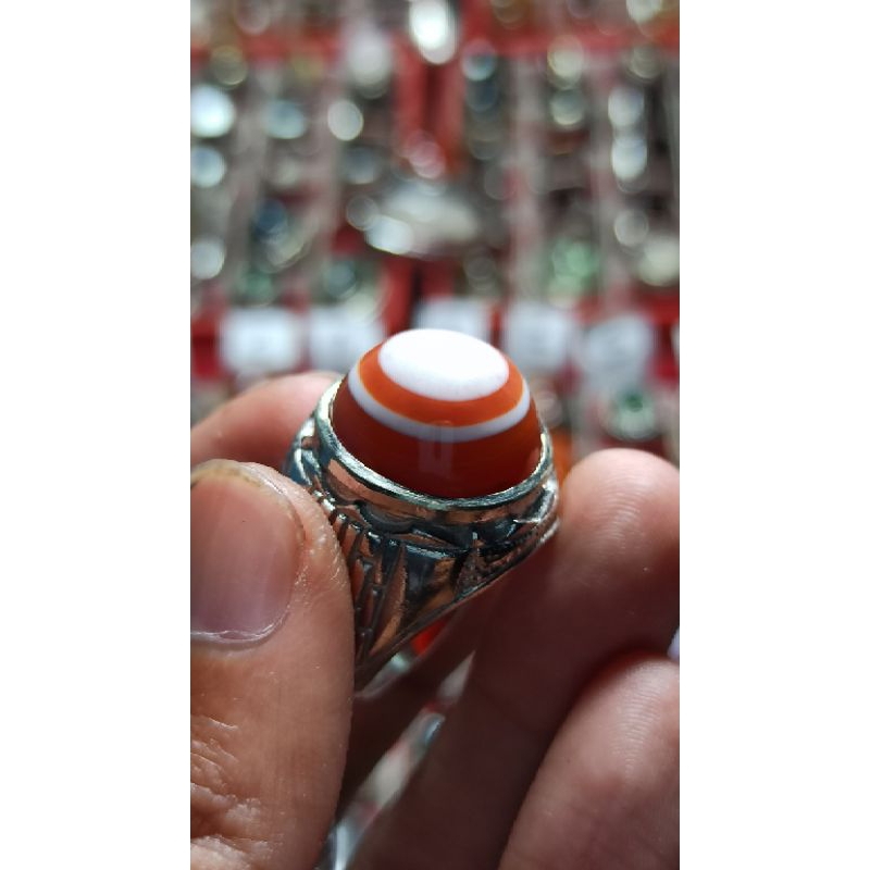 BATU AKIK SULAEMAN MATA DEWA MERAH PUTIH