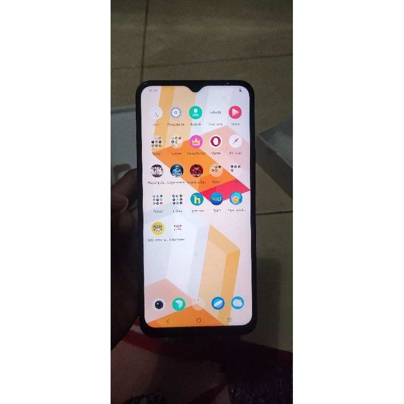 Vivo y35 ram 8+8 /128gb