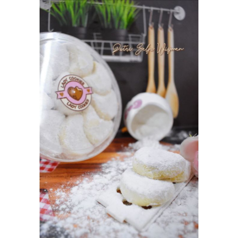 

Putri Salju Wijsman 500gram/Putri Salju premium/kue kering enak