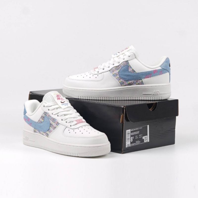 Nike Air Force 1 07 LX Denim Swoosh Boucle