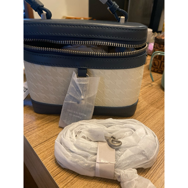 Tas Tenteng slempang Su Queena