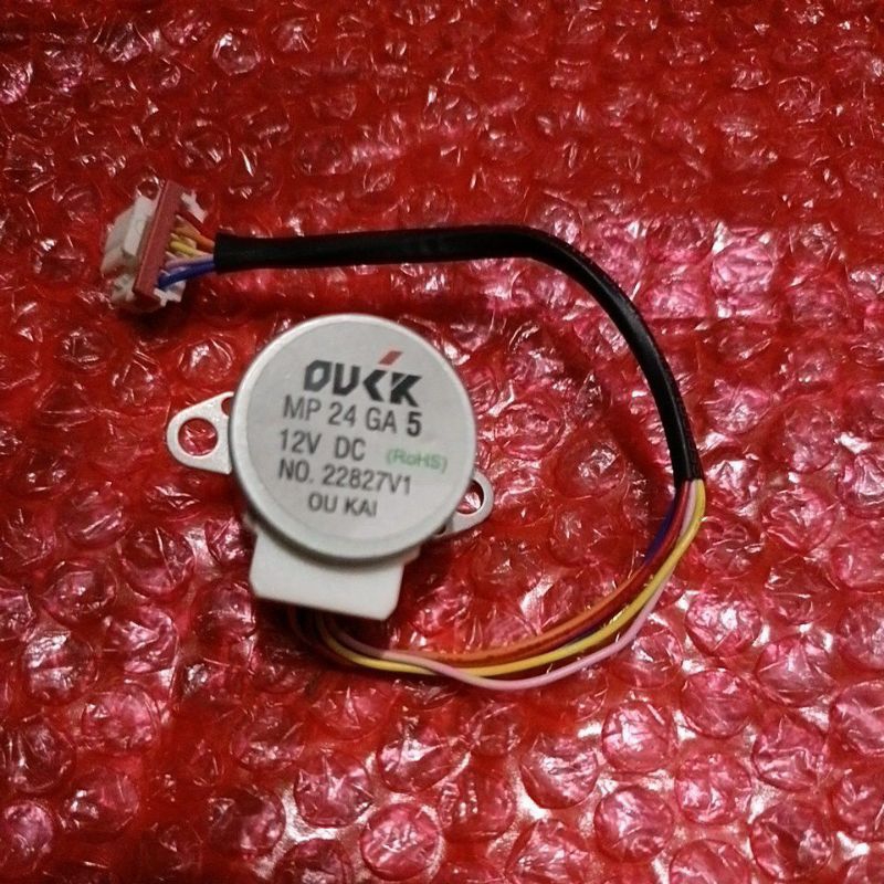 Dinamo swing AC Gree /Sharp Ucy