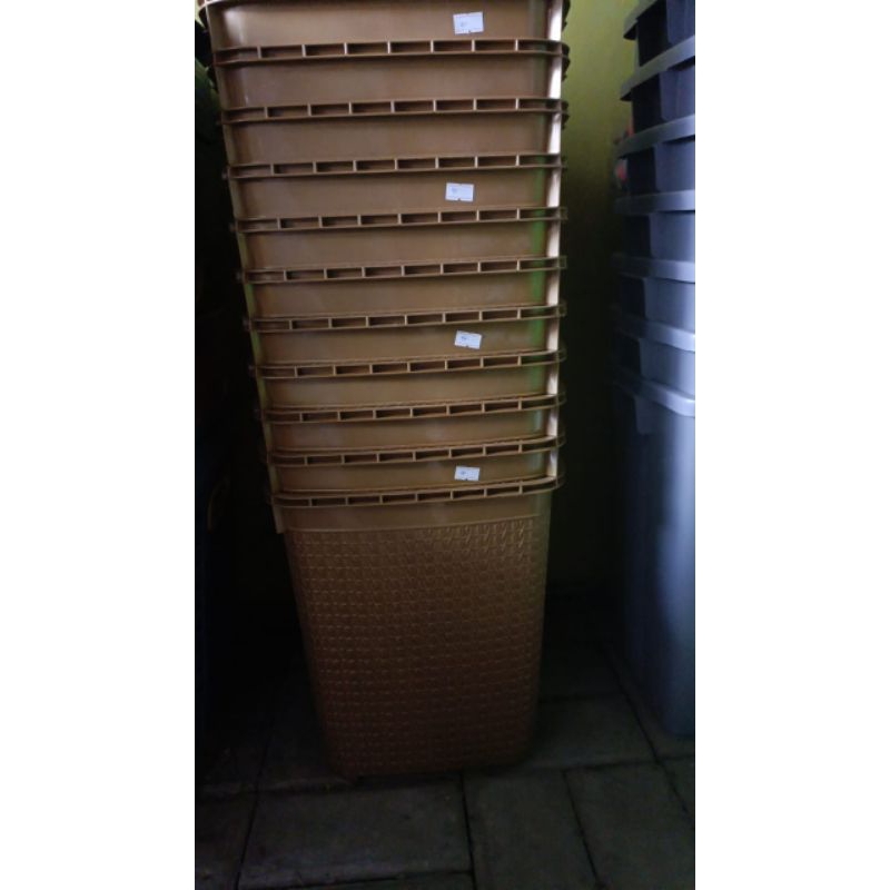 KERANJANG SAMPAH ROTAN