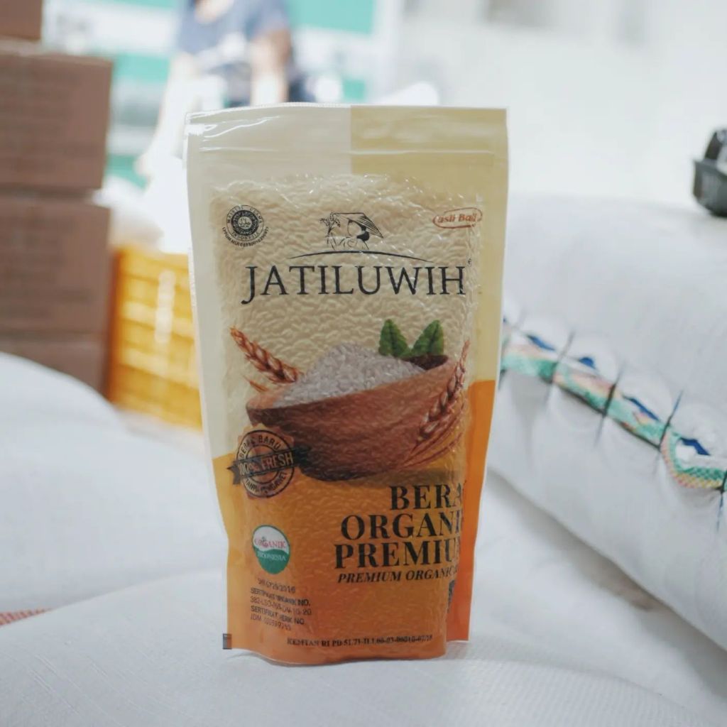 

Jatiluwih Beras Premium Organik 1kg - Beras Organik Premium Jatiluwih 1kg