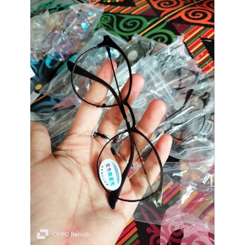 kacamata fotocromik Tampa kotak