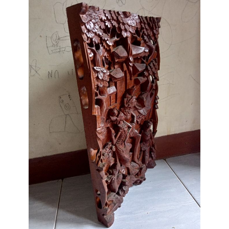 Pandil ukiran lukisan ukir kayu pahat Bali 3D RAMA SHINTA  Th 1999
