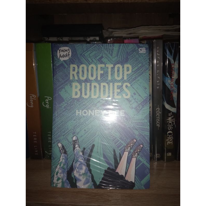 rooftop buddies, honey dee