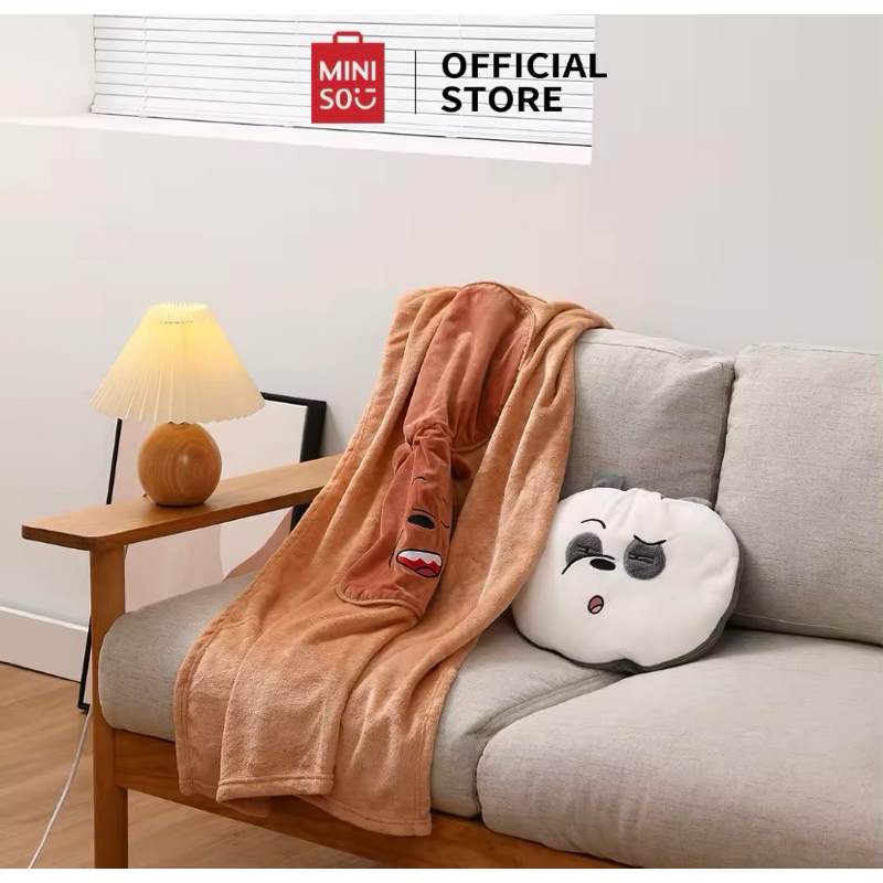 Miniso Bantal Selimut Alas Blanket Karakter Hewan Kucing Rusa Avocado Fruit