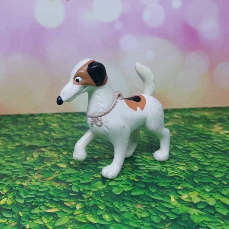 Mainan vintage figure anjing disney mcd guguk happy meal