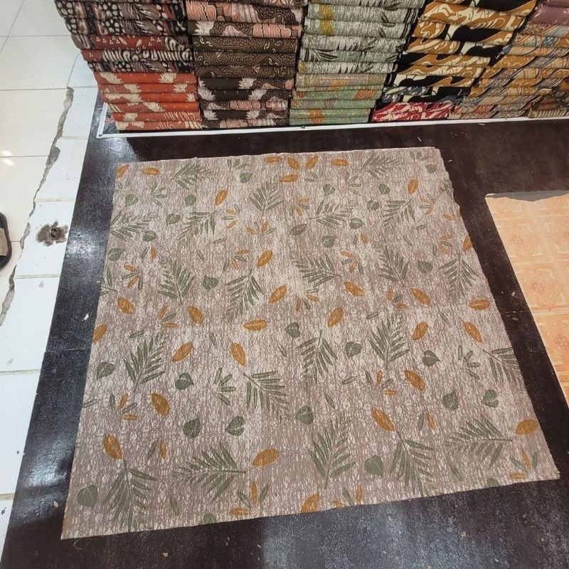 TERLARIS KAIN BATIK LAWEYAN SOLO DAUN ECOPRINT COKLAT KODE 161