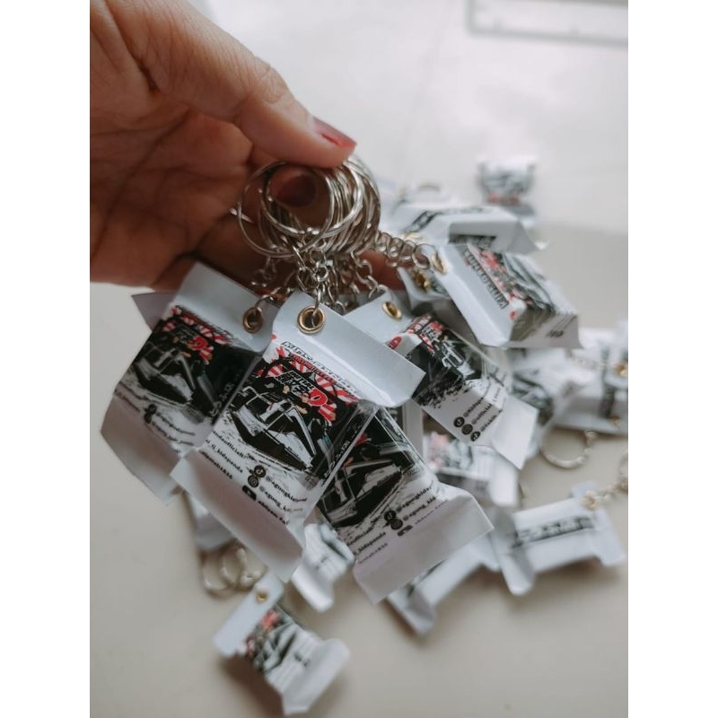 Gantungan Kunci Akrilik Bus Artis Kids panda jb5  Free Stiker /Bisa Cod