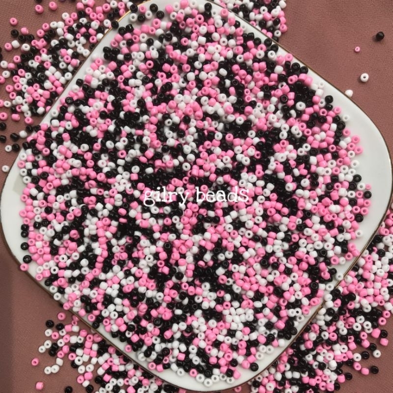 manik MIX pink hitam putih/ manik mix unggu hitam putih/ manik putih polos/ manik biru/ manik coral/