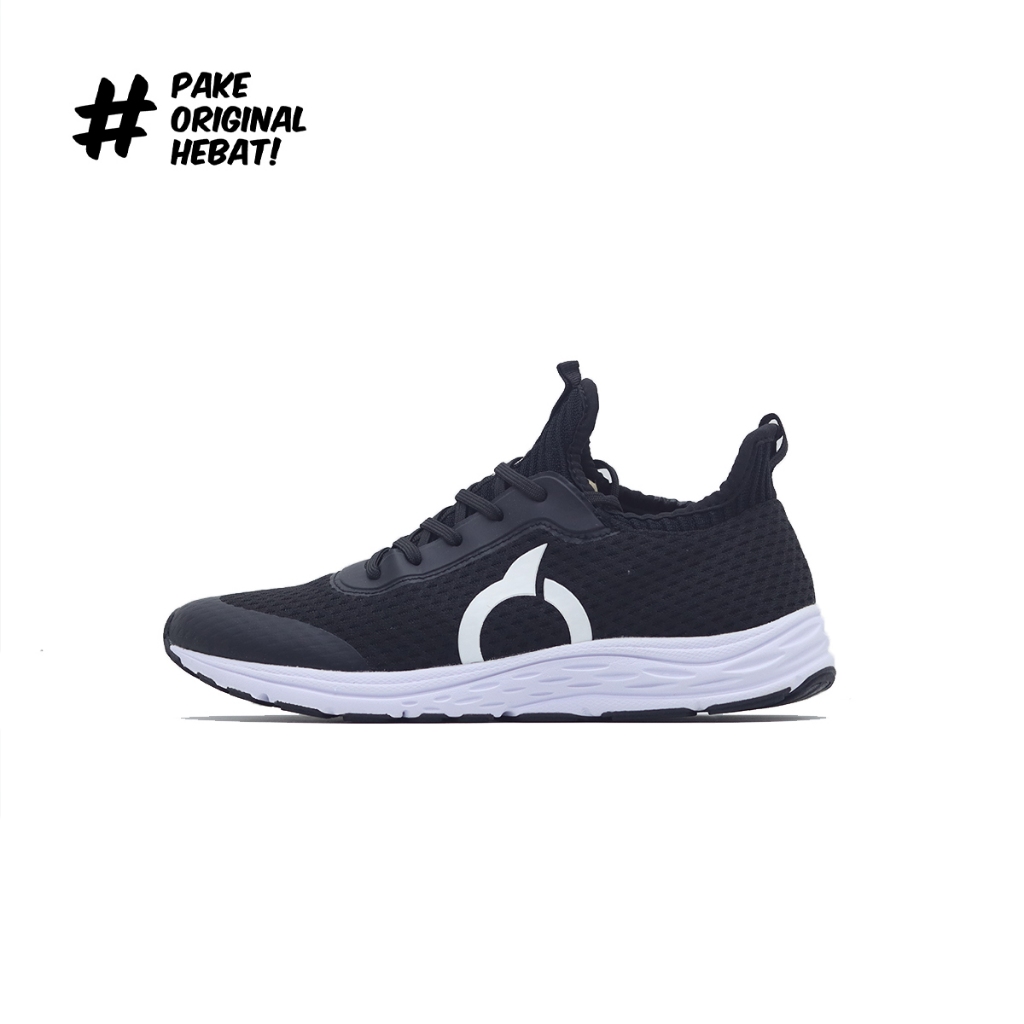 SEPATU SNEAKERS ORTUSEIGHT HARVARD - BLACK/WHITE