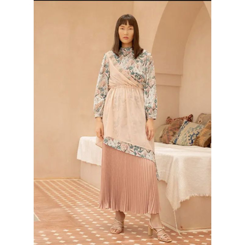 aleza viera tunic cream M