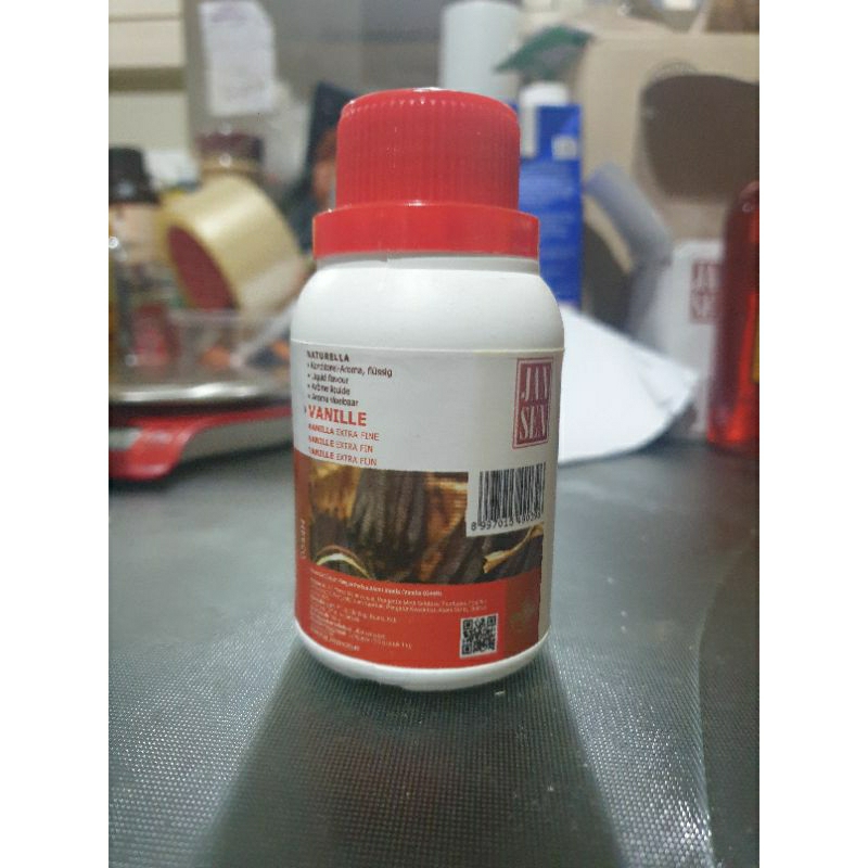 

Jansen Vanilla Extract Fine Kemasan Pabrik 100 ml