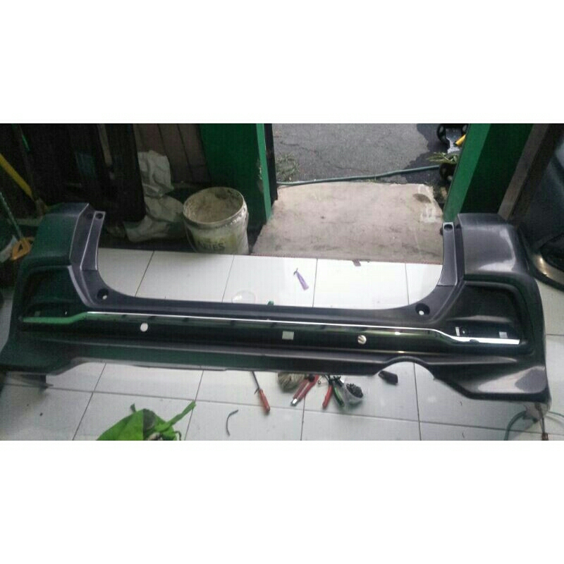 bemper belakang mobilio rs original