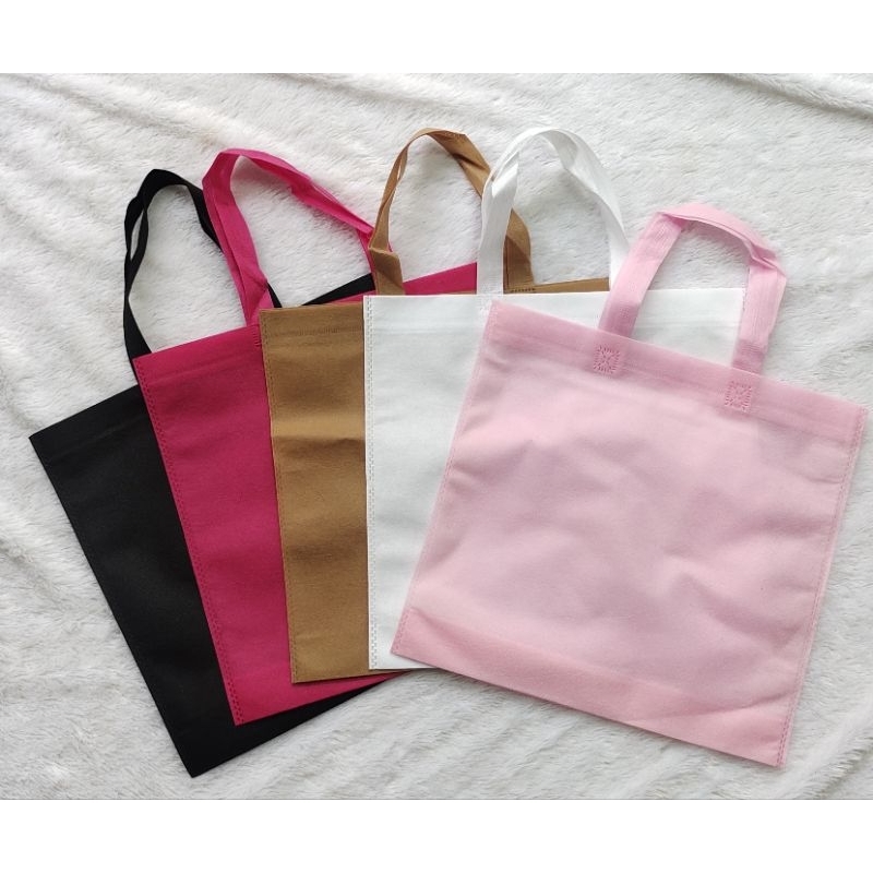 

tas press uk. 35x32 cm