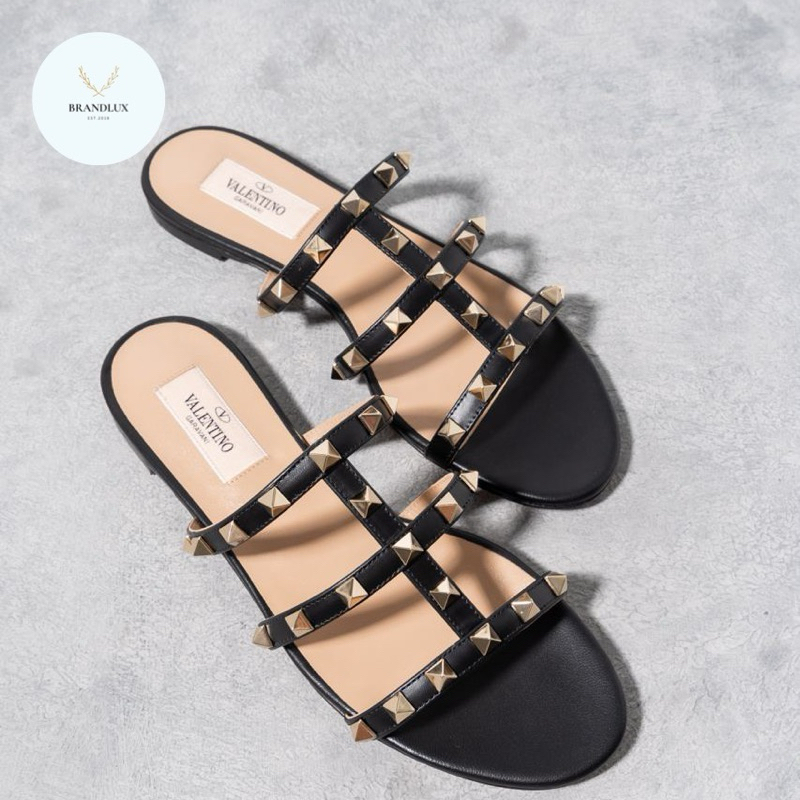 VALENTINO Rockstud flat sandal