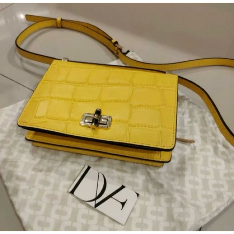 DIANE VON FURSTENBERG Crossbody yellow bag leather croco