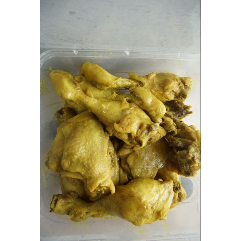 

Ayam Ungkep Bumbu Kuning