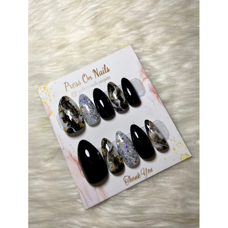 nail art hitam putih || nail art marble || nail art wedding || kuku pasangan || pres on nail hitam p