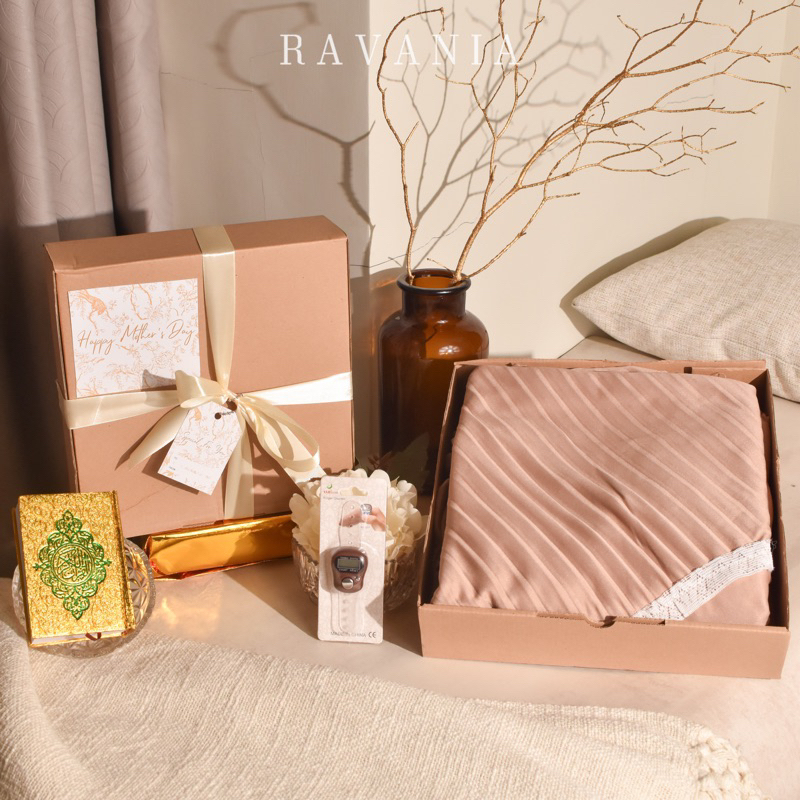 HAMPERS MUKENA | KADO ULANG  TAHUN | HADIAH ULANG TAHUN | HAMPERS ULANG TAHUN | KADO ULANG TAHUN CEW