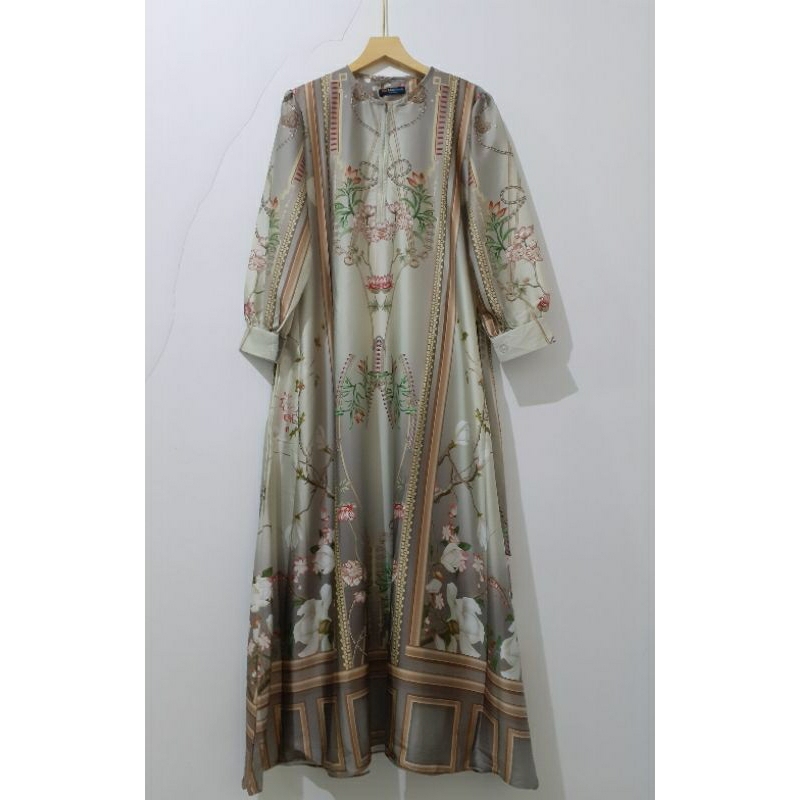 Nia Muslimah Fashion Gamis Armani Silk
