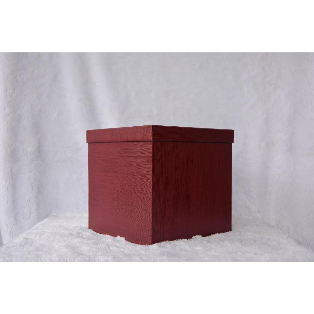 

GIFT BOX JUMBO | UKURAN 25 X 25 X 25 | KOTAK HAMPERS CUSTOM JUMBO | TERMURAH DAN TERLARIS