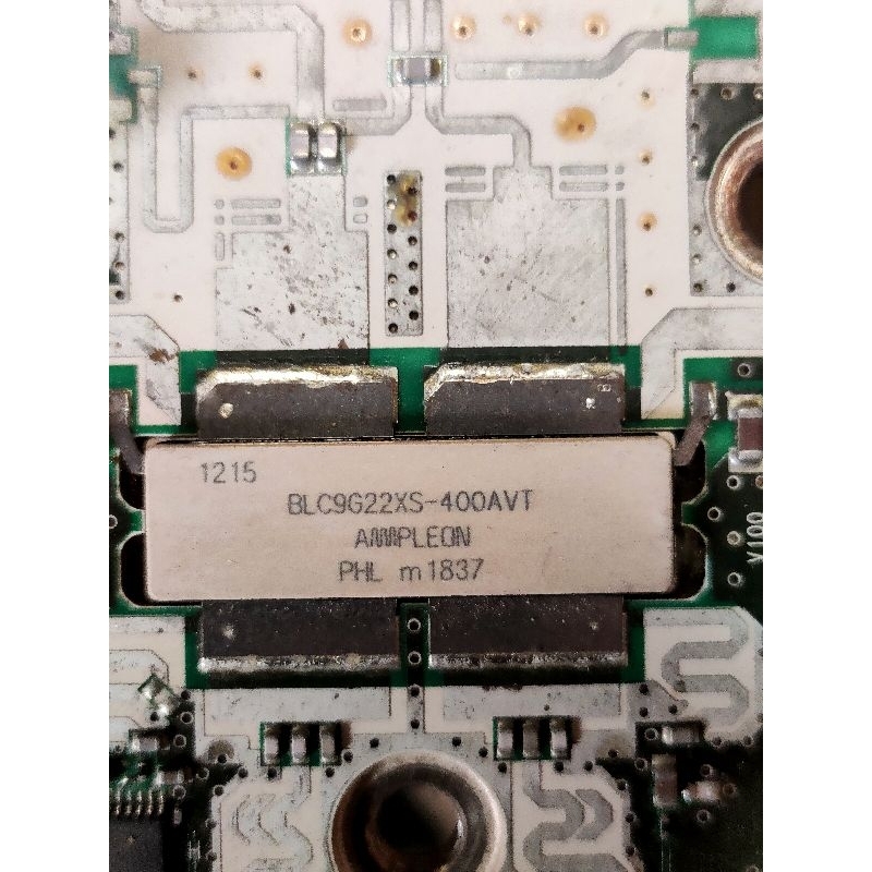 MOSFET BLC9G22XS-400AVT