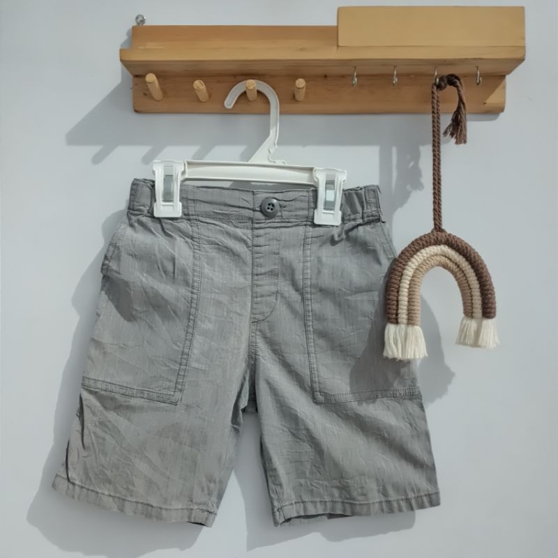 Pakaian anak - READY Celana pendek Gl0bal W0rk size L/5-6tahun