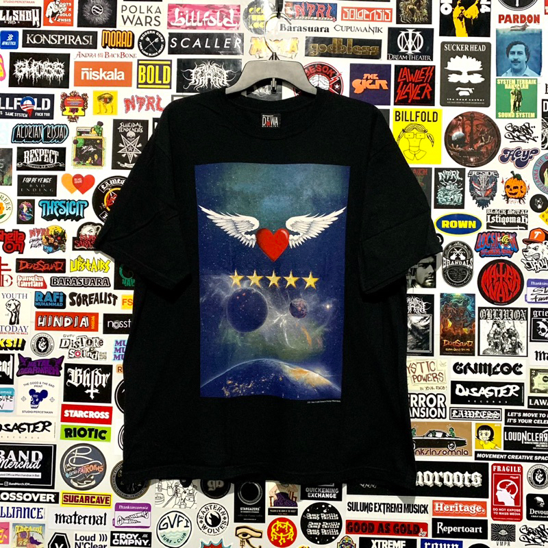 Kaos Tshirt DEWA 19 - Bintang Lima (Official)