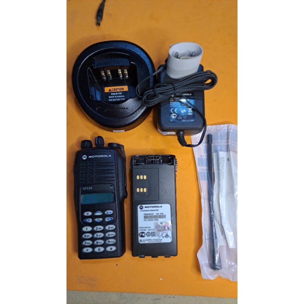 Ht Motorola Gp338 Istimewa Motorola GP 338 Uhf Ori Bekas pakai Frekuensi Uhf 403.000 Mhz sd 470.000 