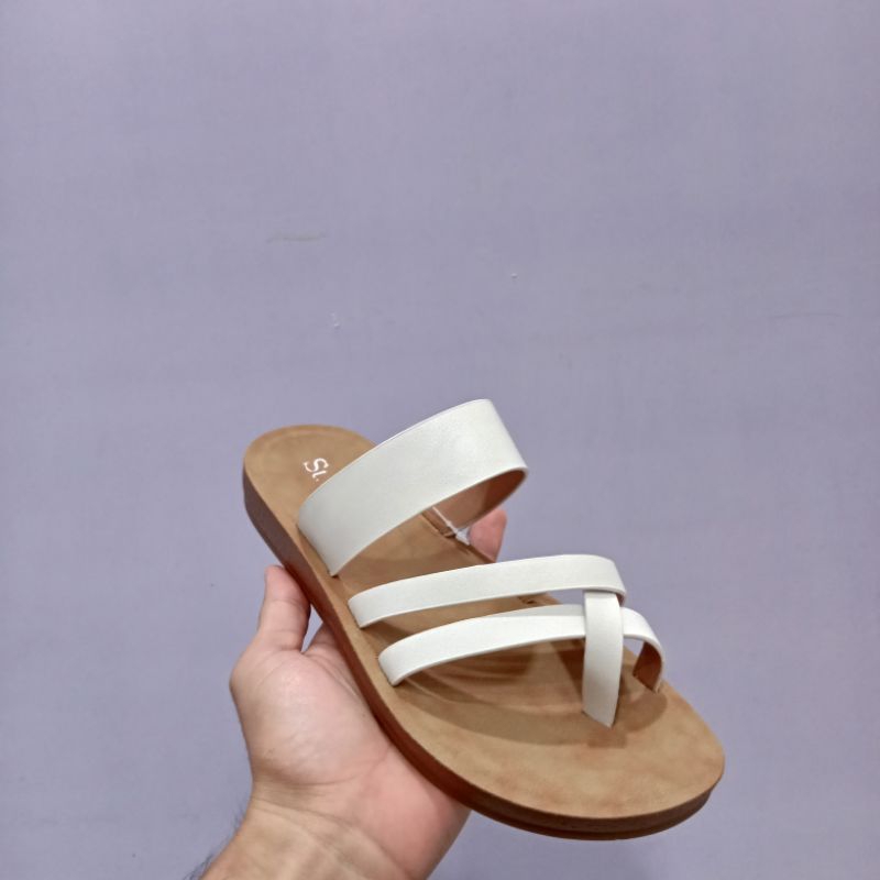 Promo Super Murahhh.. ST.YVES-FQ40 Sandal Flat Wanita Terbaru