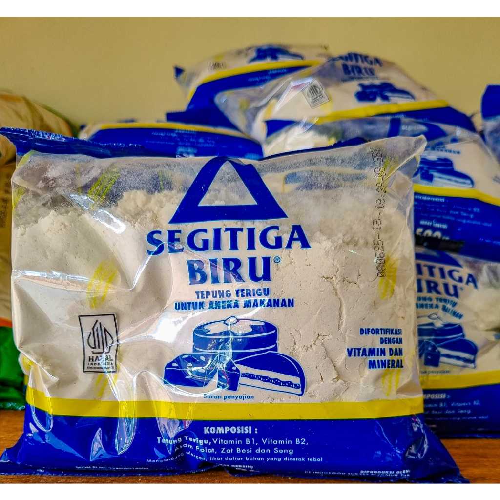 

TEPUNG TERIGU SEGITIGA BIRU 500GR