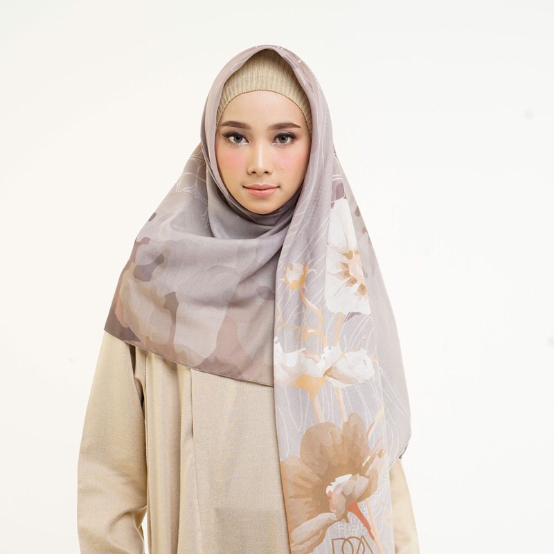 PRELOVED AMINAH SCARF BY DOA INDONESIA