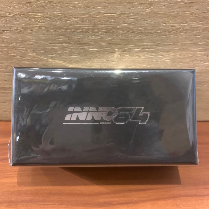INNO64 LBWK (F40) MATTLE BLACK HONG KONG TOYCAR SALON 2023 INNO64