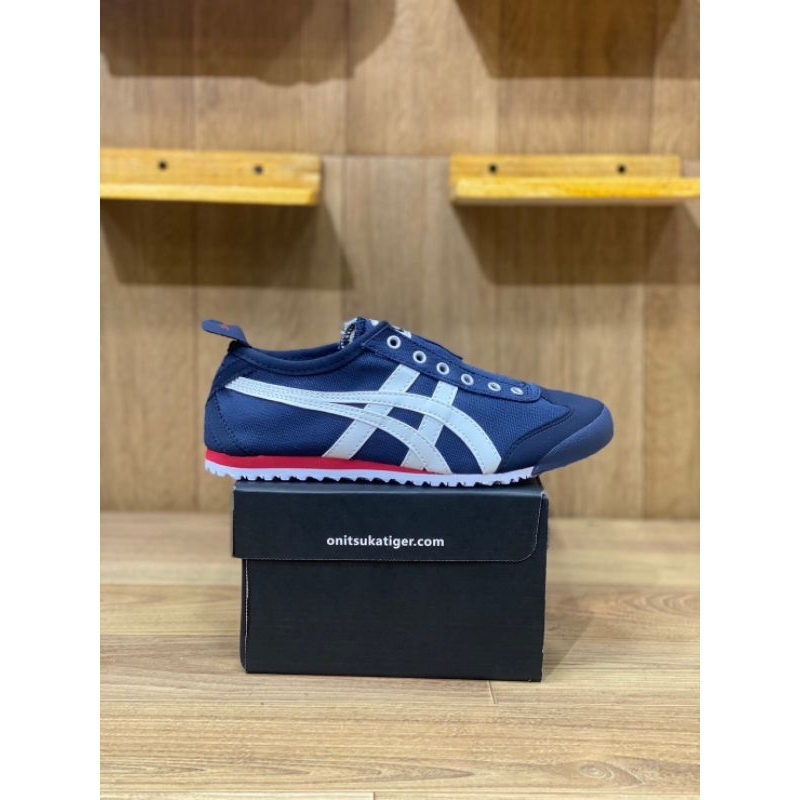 Onitsuka Tiger Slip On
