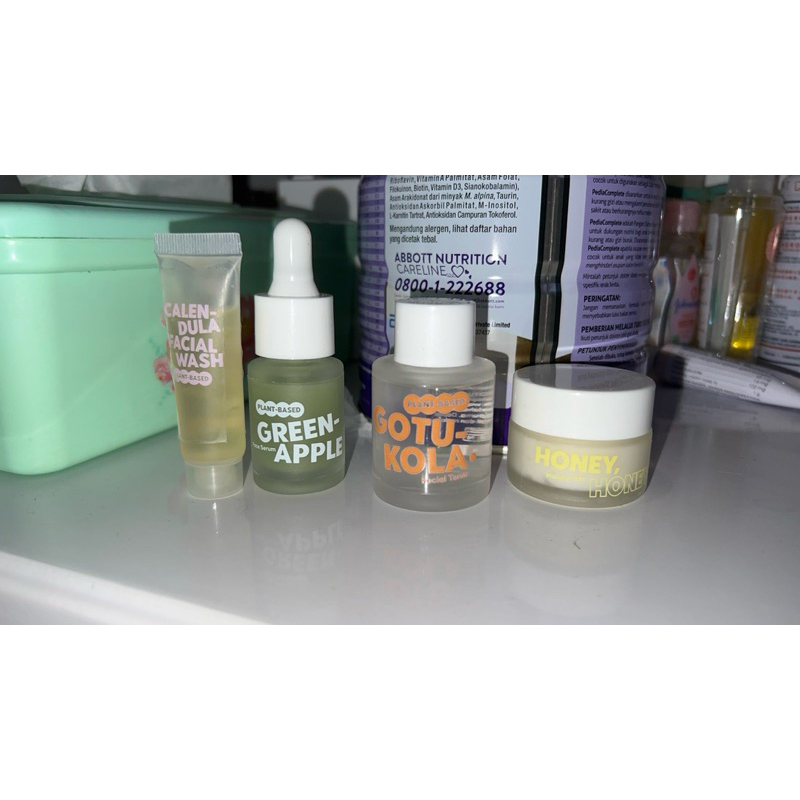 Preloved skincare By JENNSKIN NATURALS BABIES PACKAGE Serum Green Apple , Toner Gotu-kola , Honey Mo