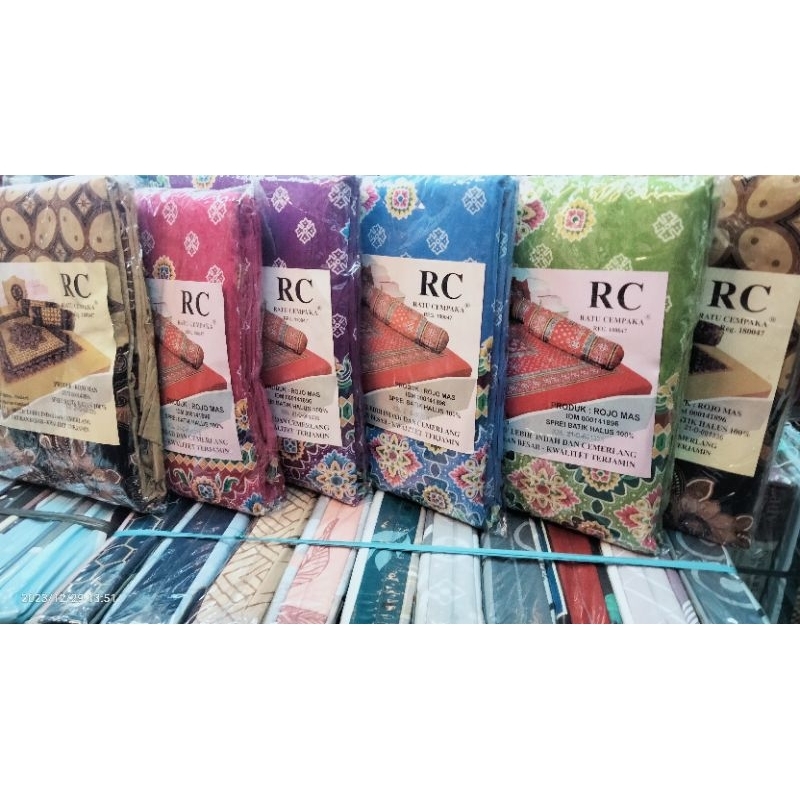 Batik sprei / Sprei batik merek ratu cempaka ukuran 180x200
