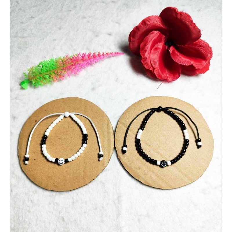 Gelang Couple Smile Manik Manik
